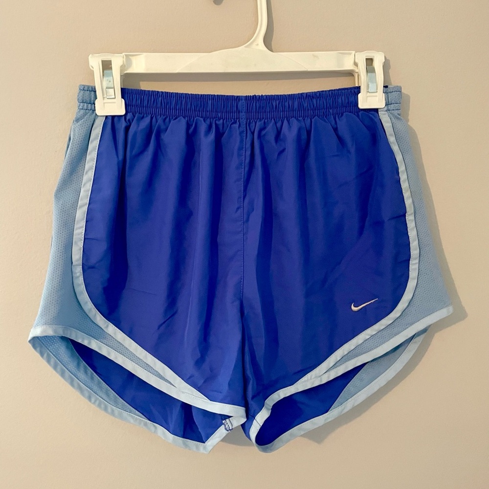 Nike Women's Athletic Shorts in Blue and Light Blue